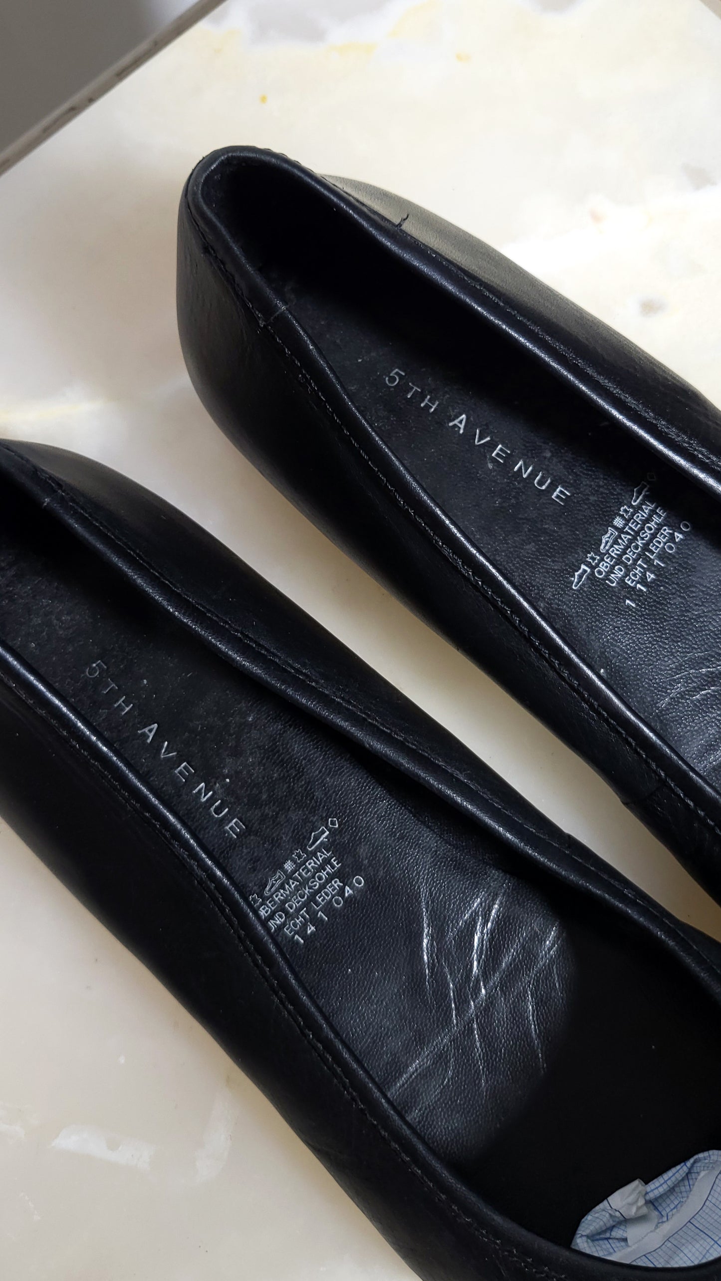 Vintage 5th Avenue Black Leather Ballerinas