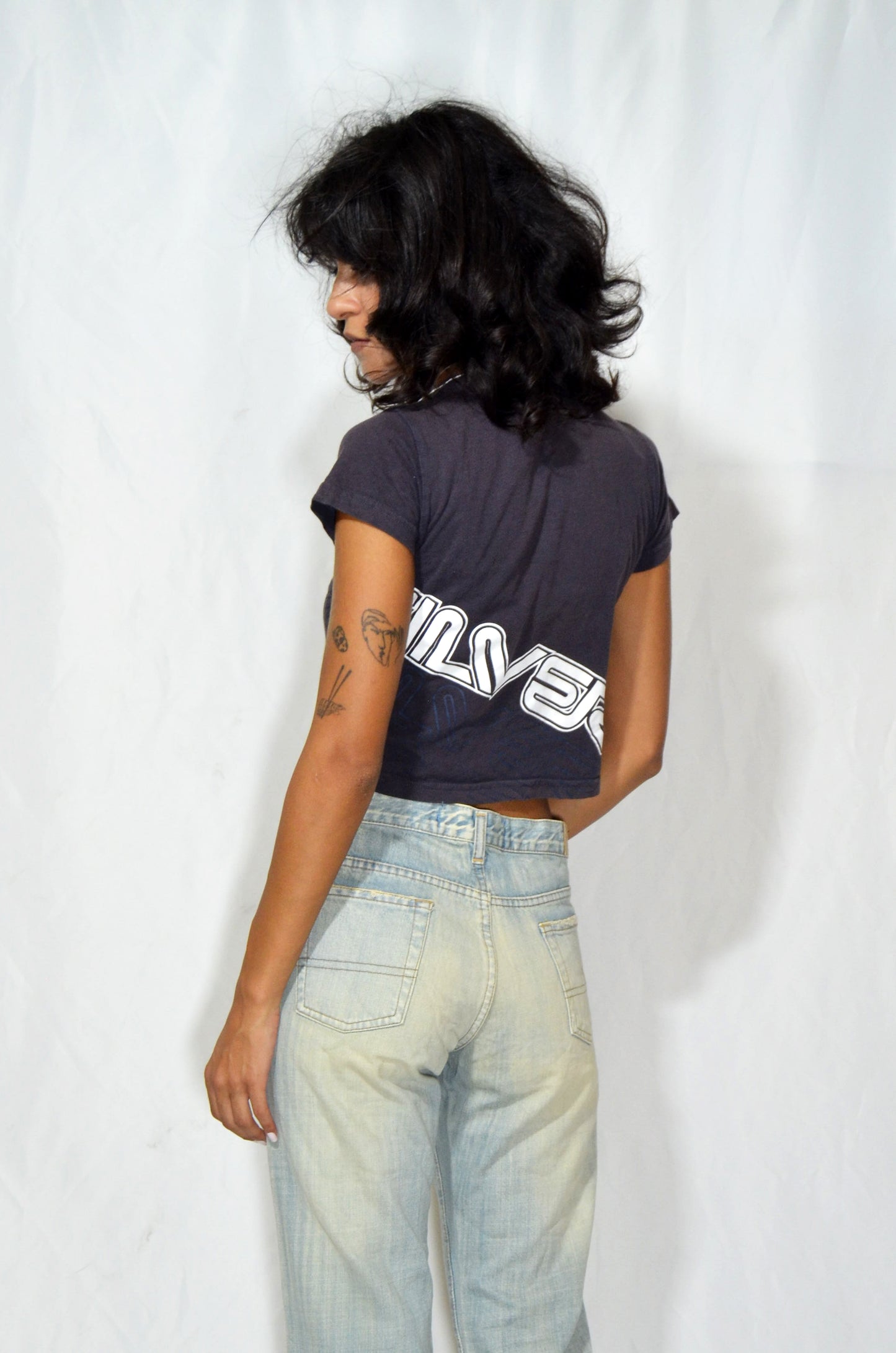 Y2K "Quicksilver" Cropped Graphic Tee
