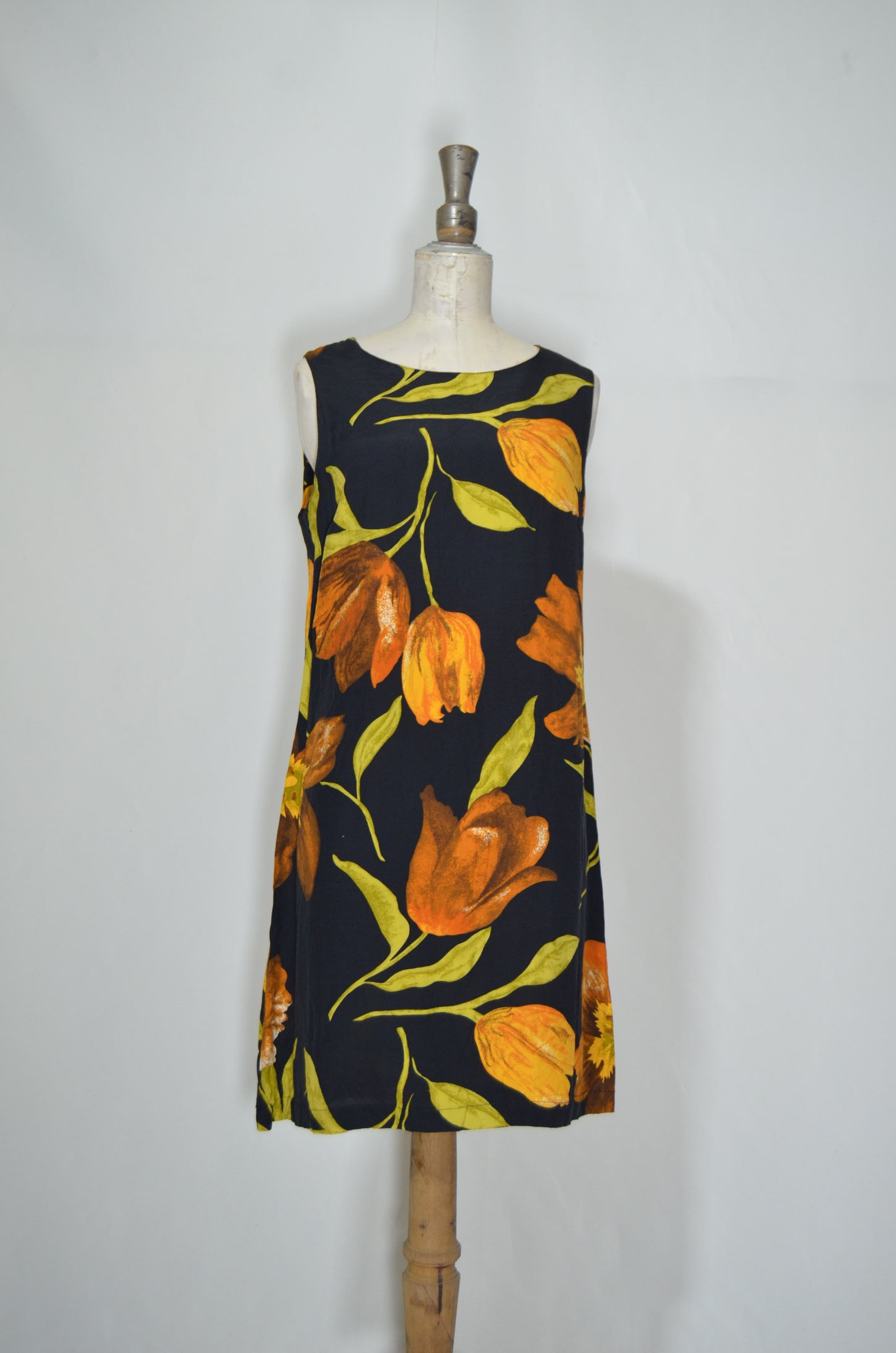 "Sinequanone" Black Floral Light Dress