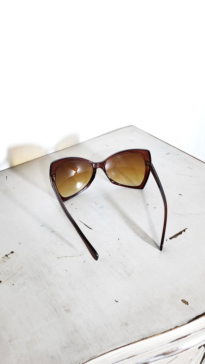 70s Honey Cat-Eye Shades