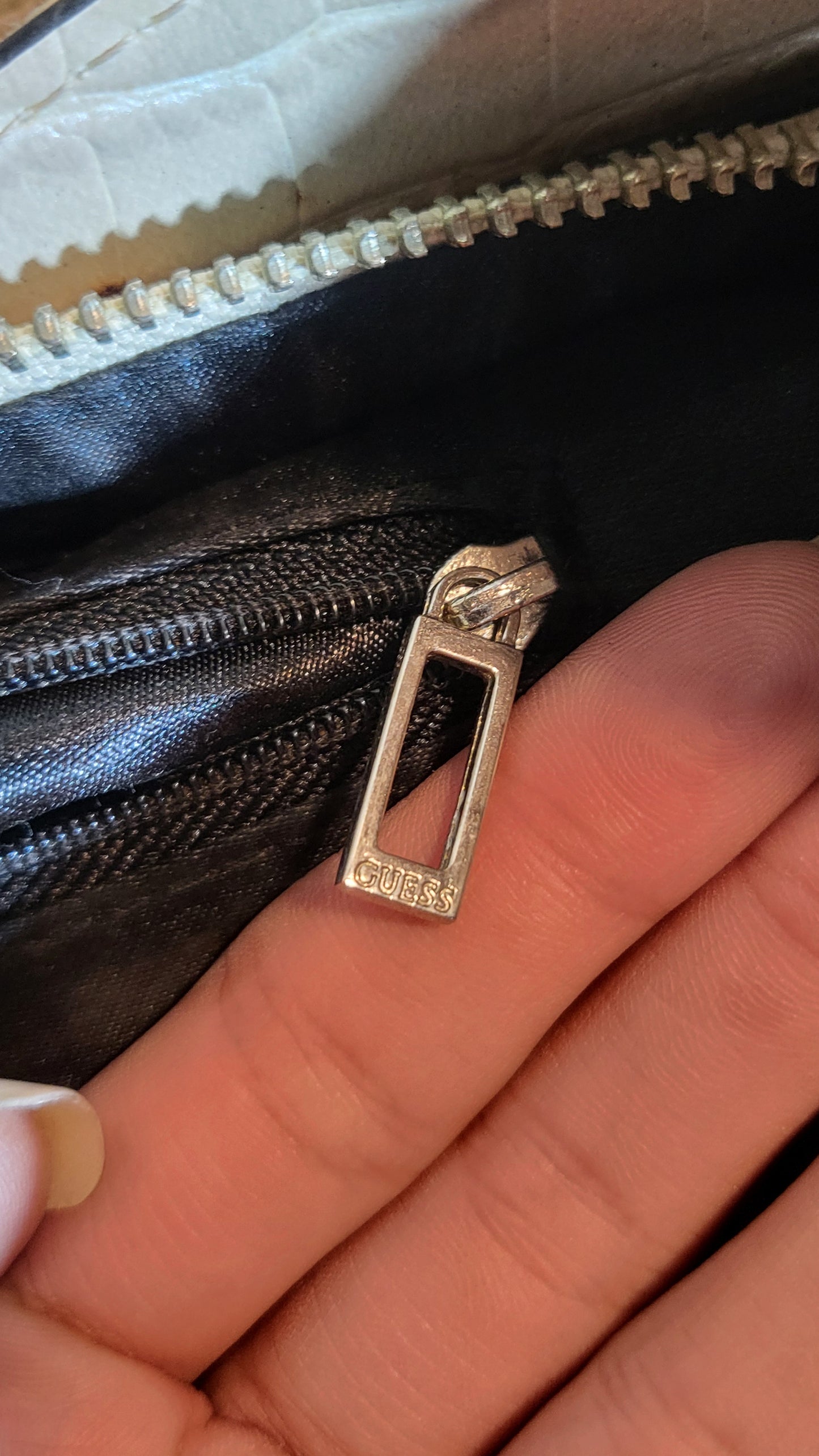 Vintage Guess Leopard Print Shoulder Bag