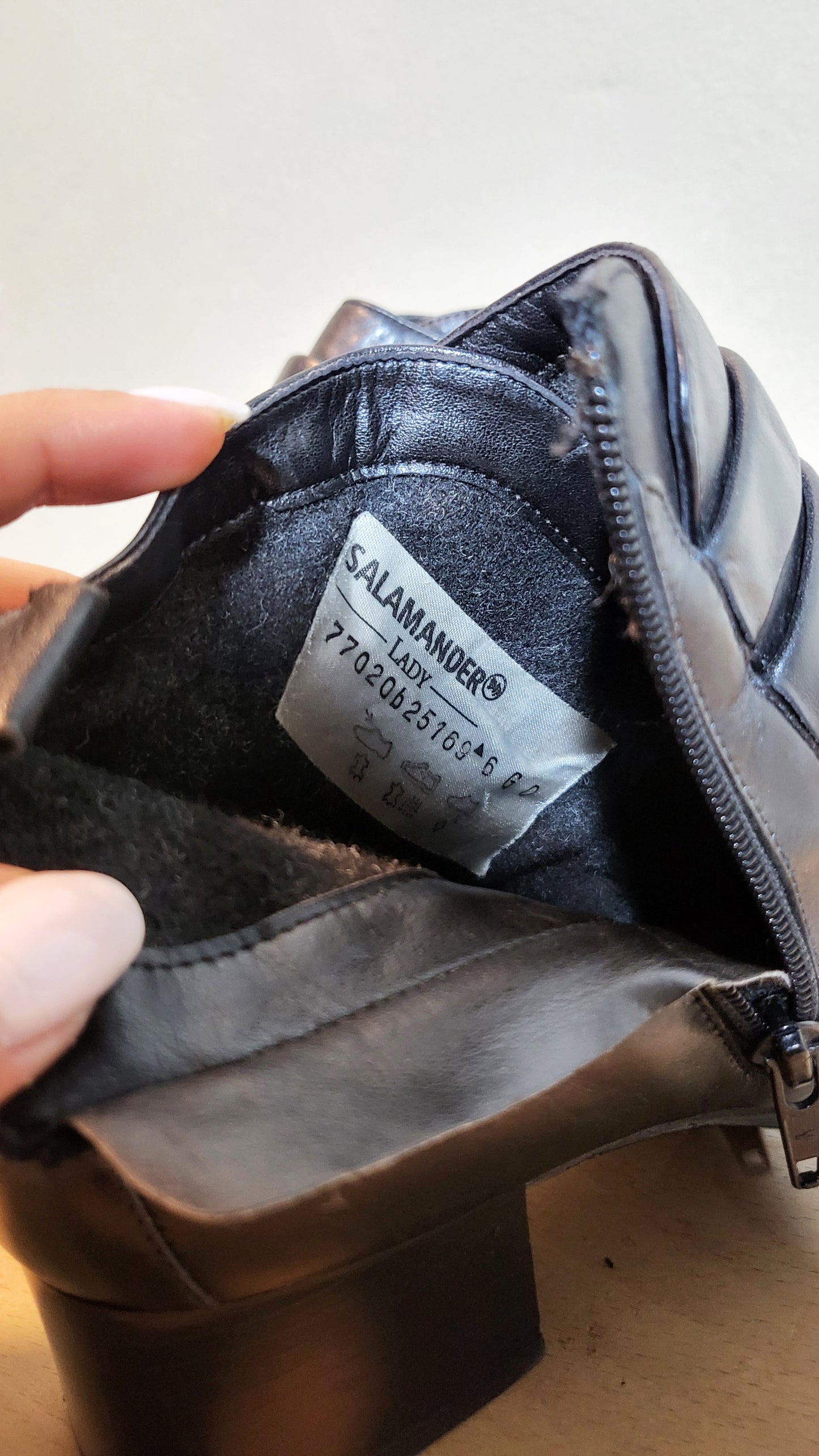 Salamander Leather Ankle Boots