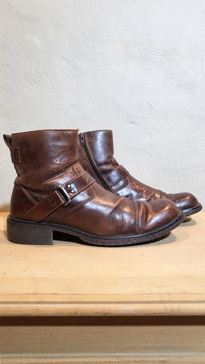 Memphis Genuine Leather Ankle Boots