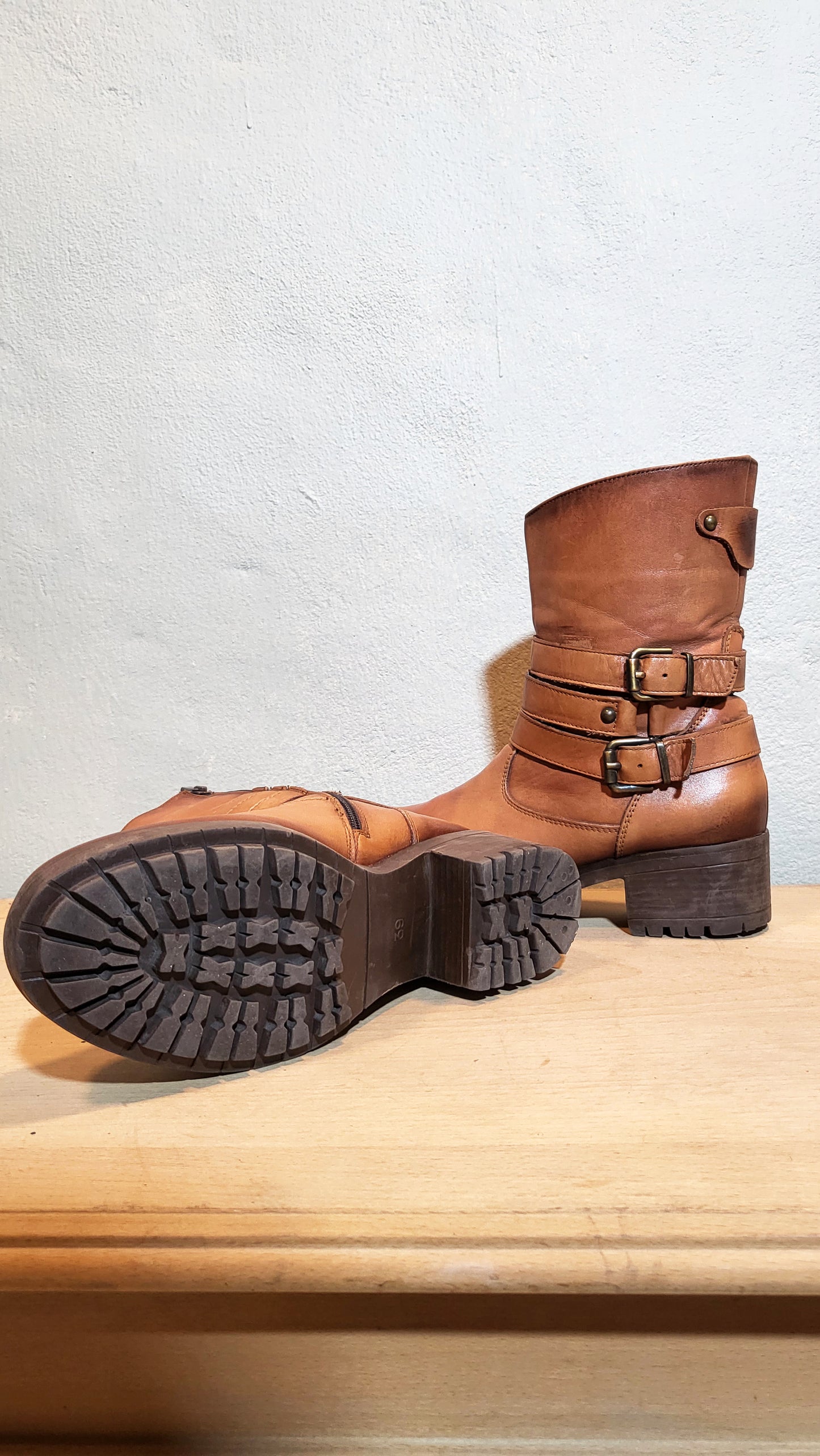 FIERRO Tan Leather Ankle Boots