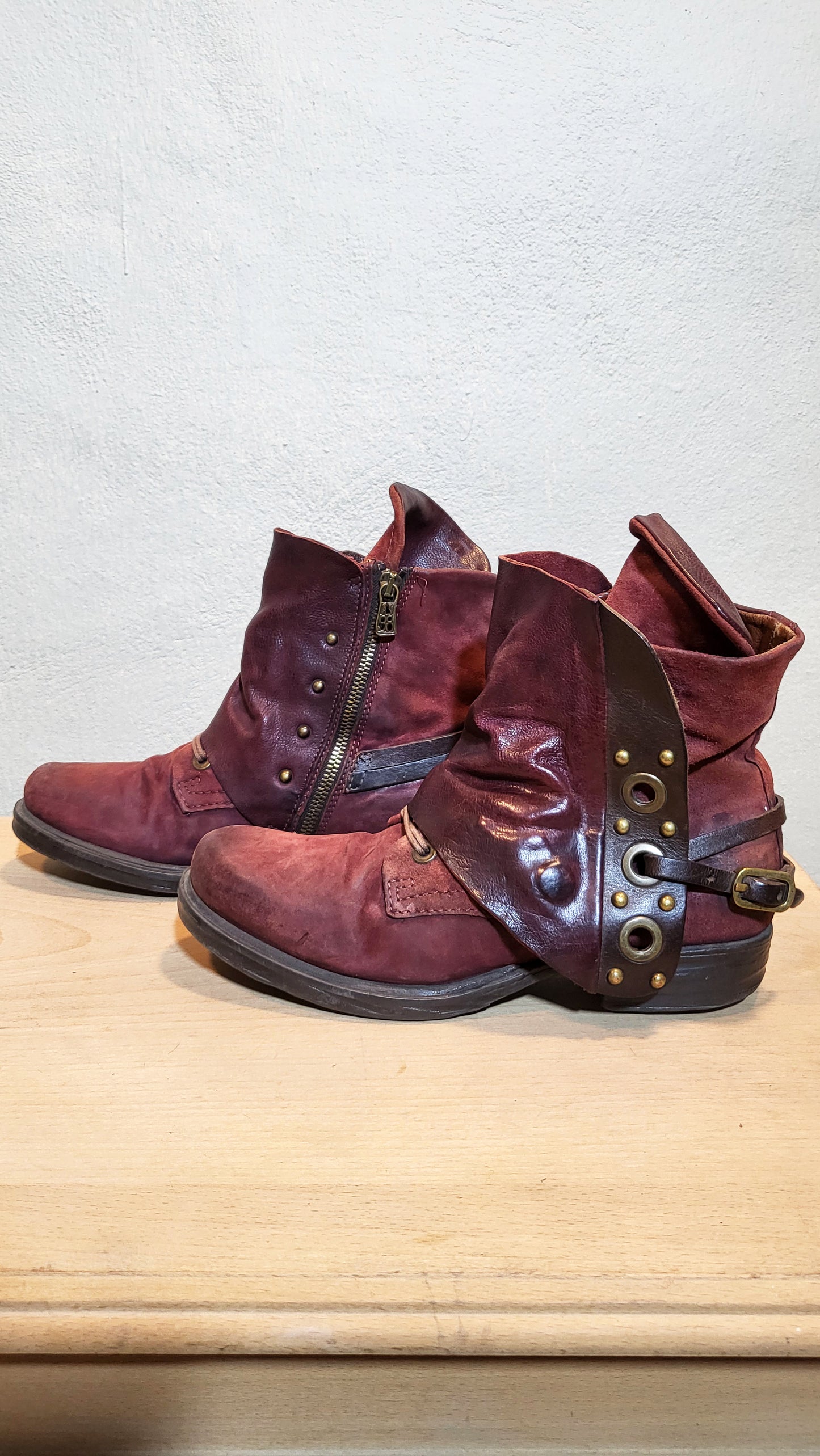 AS98 Burgundy Distressed Leather Boots