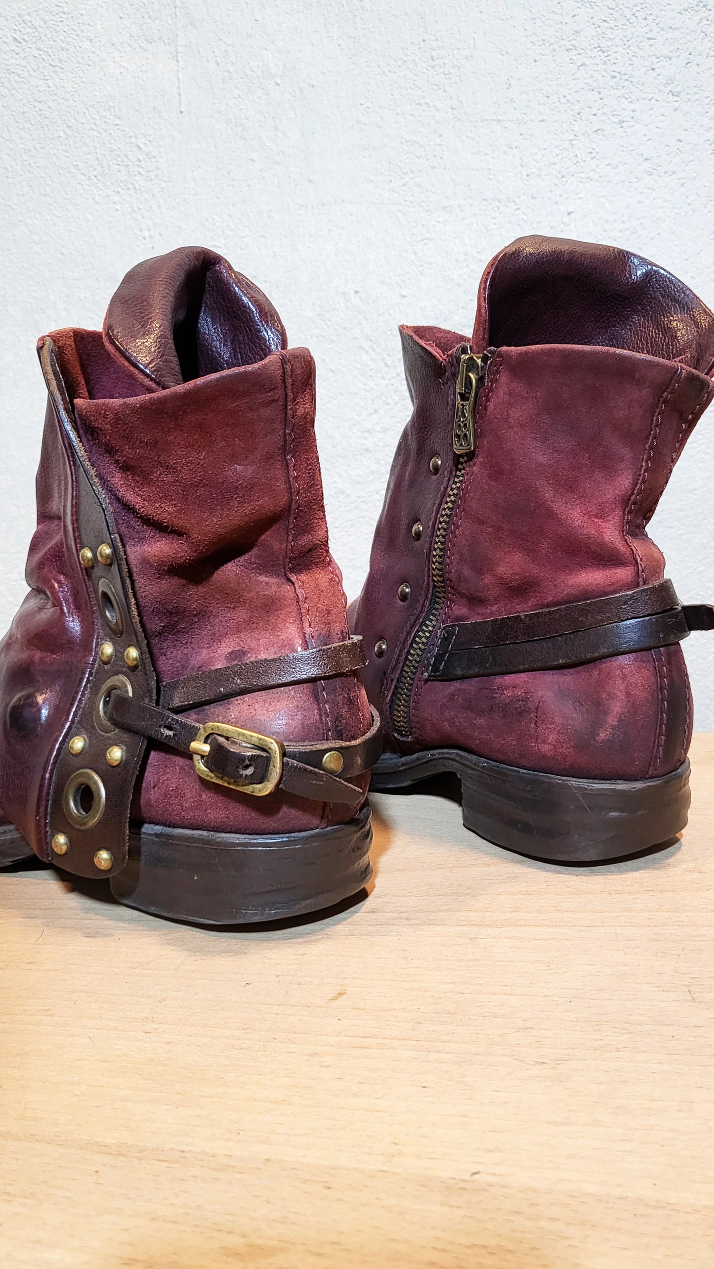 AS98 Burgundy Distressed Leather Boots