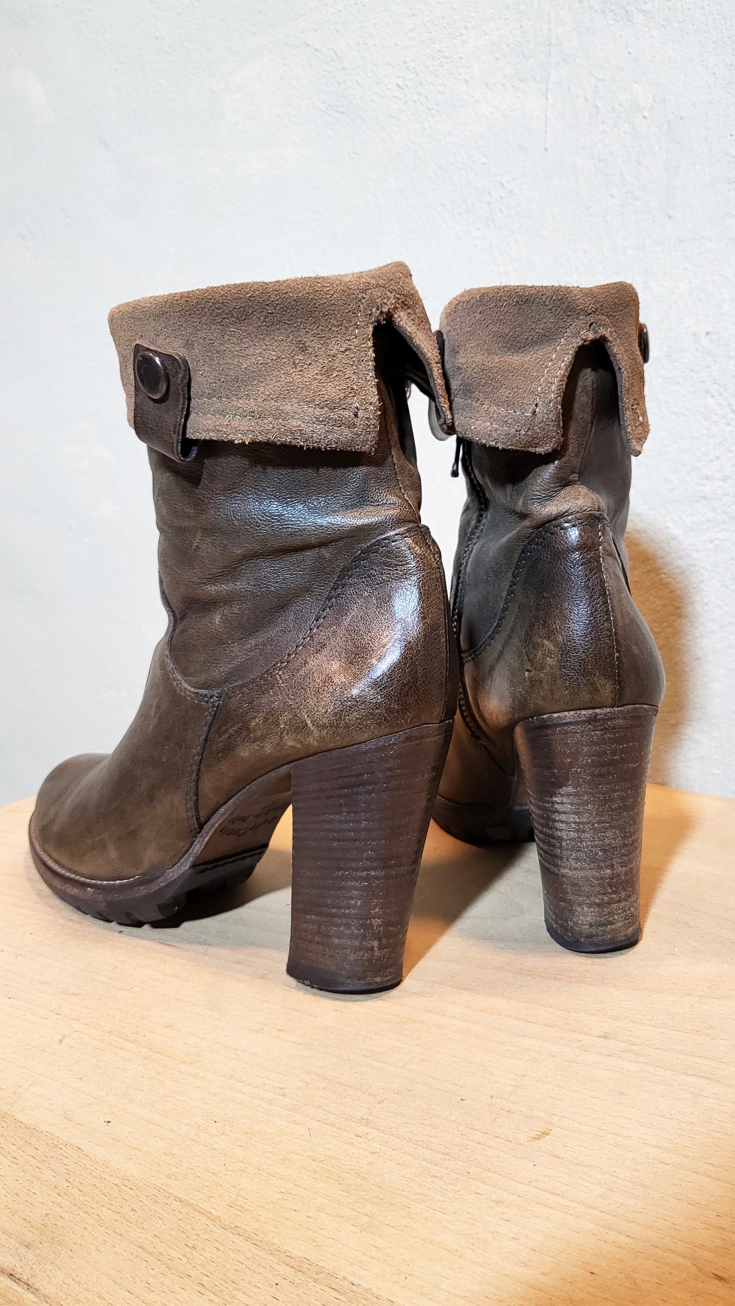 PERONI Genuine Leather & Suede Foldover Boots