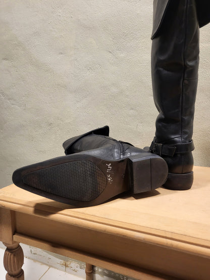 Black Leather Fold-Over Aviator Boots