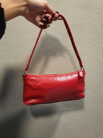 Red Zip-Detail Shoulder Bag