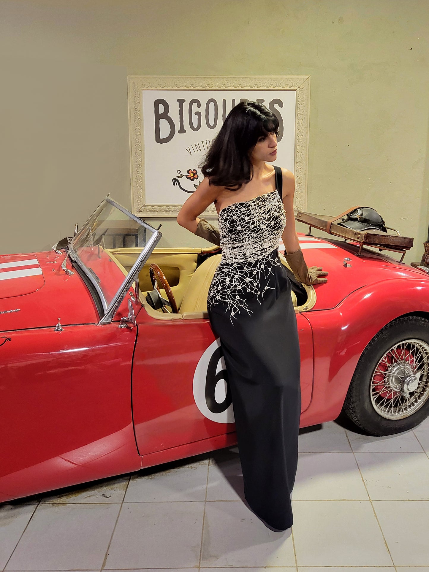 Black One-Shoulder Embroidered Evening Gown