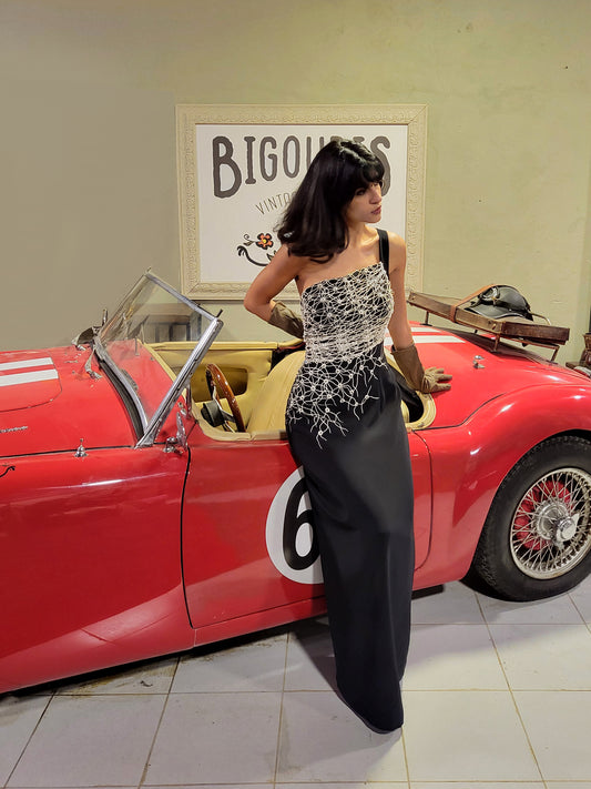 Black One-Shoulder Embroidered Evening Gown