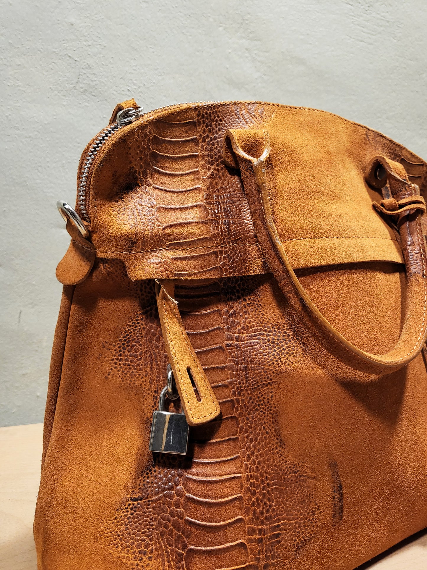 Vera Pelle Ostrich-Embossed Leather Handbag