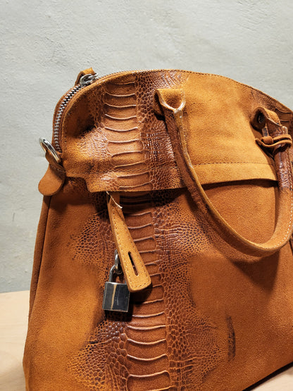 Vera Pelle Ostrich-Embossed Leather Handbag