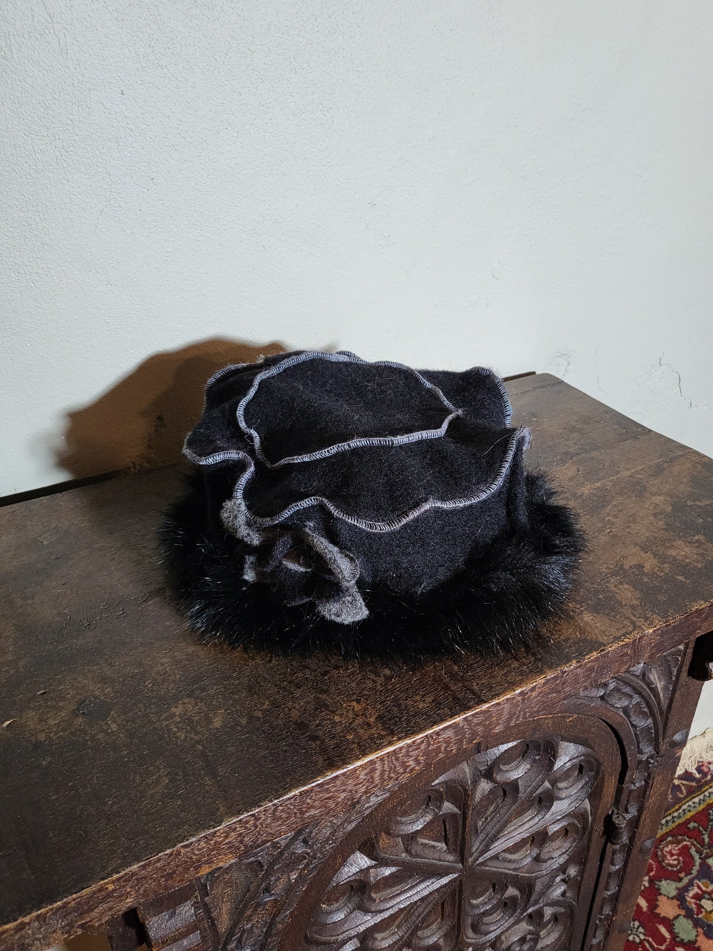 Faux Fur Trim Wool Hat