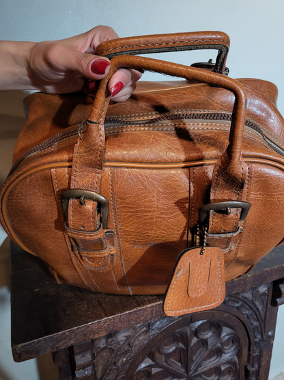Vintage 60s Cognac Leather Travel Bag