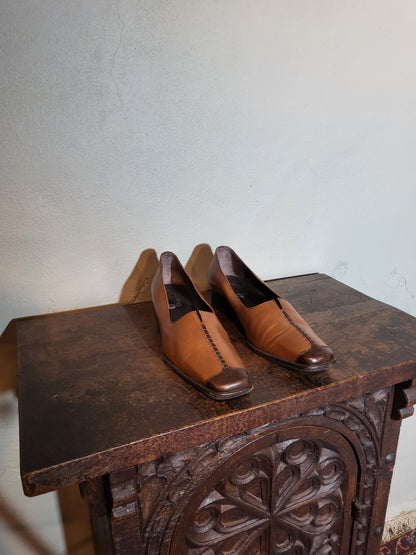 Calzolaio Leather Square-Toe Heels