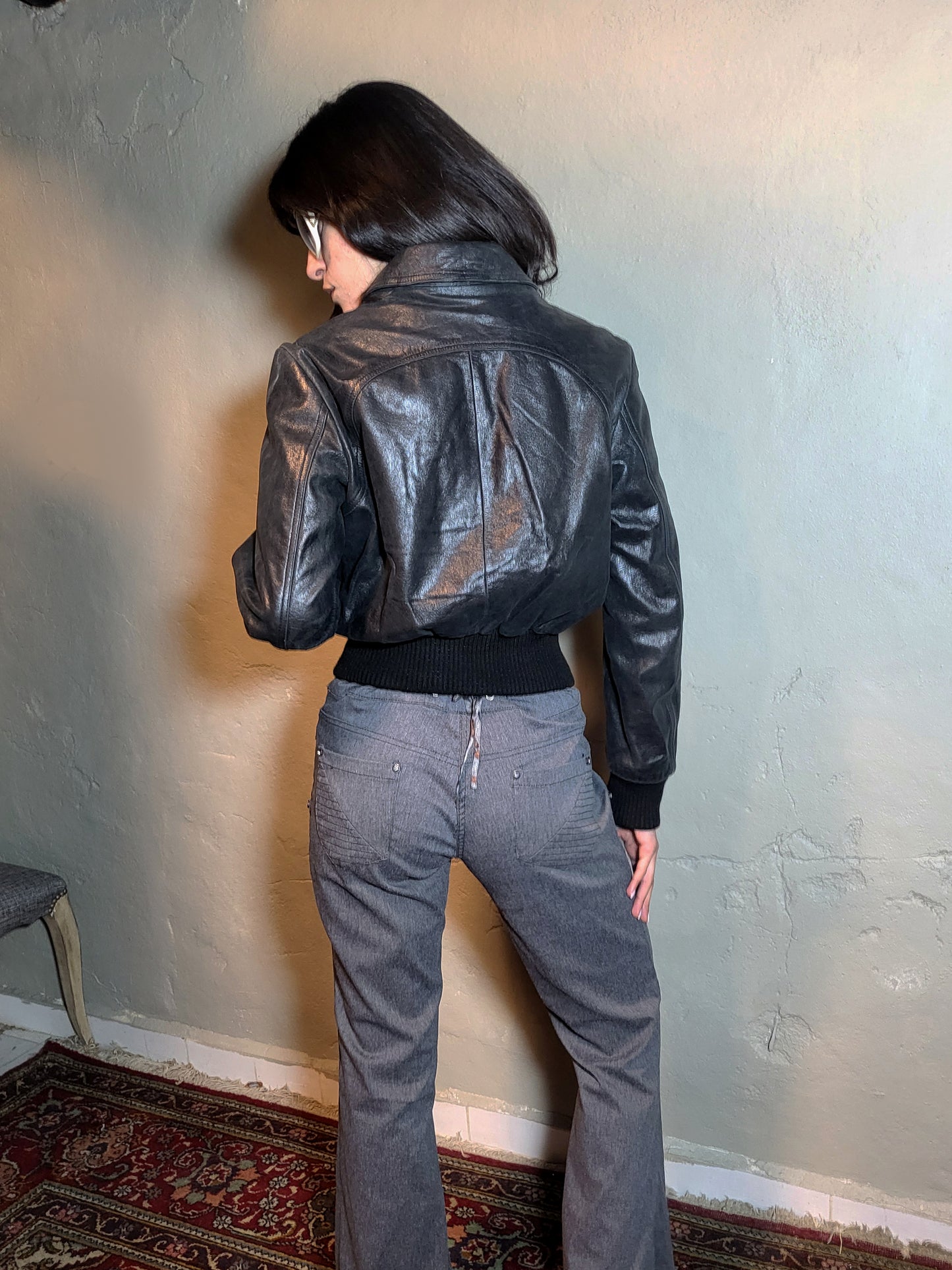 Vintage Black Leather Cropped Bomber Jacket