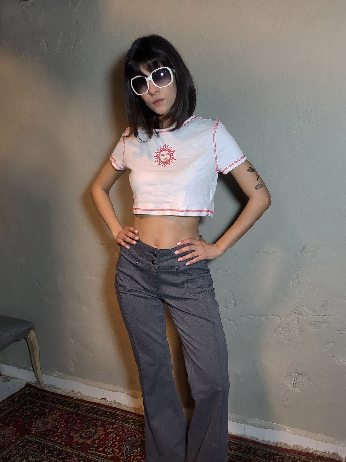 Vintage Sun Graphic Cropped Baby Tee