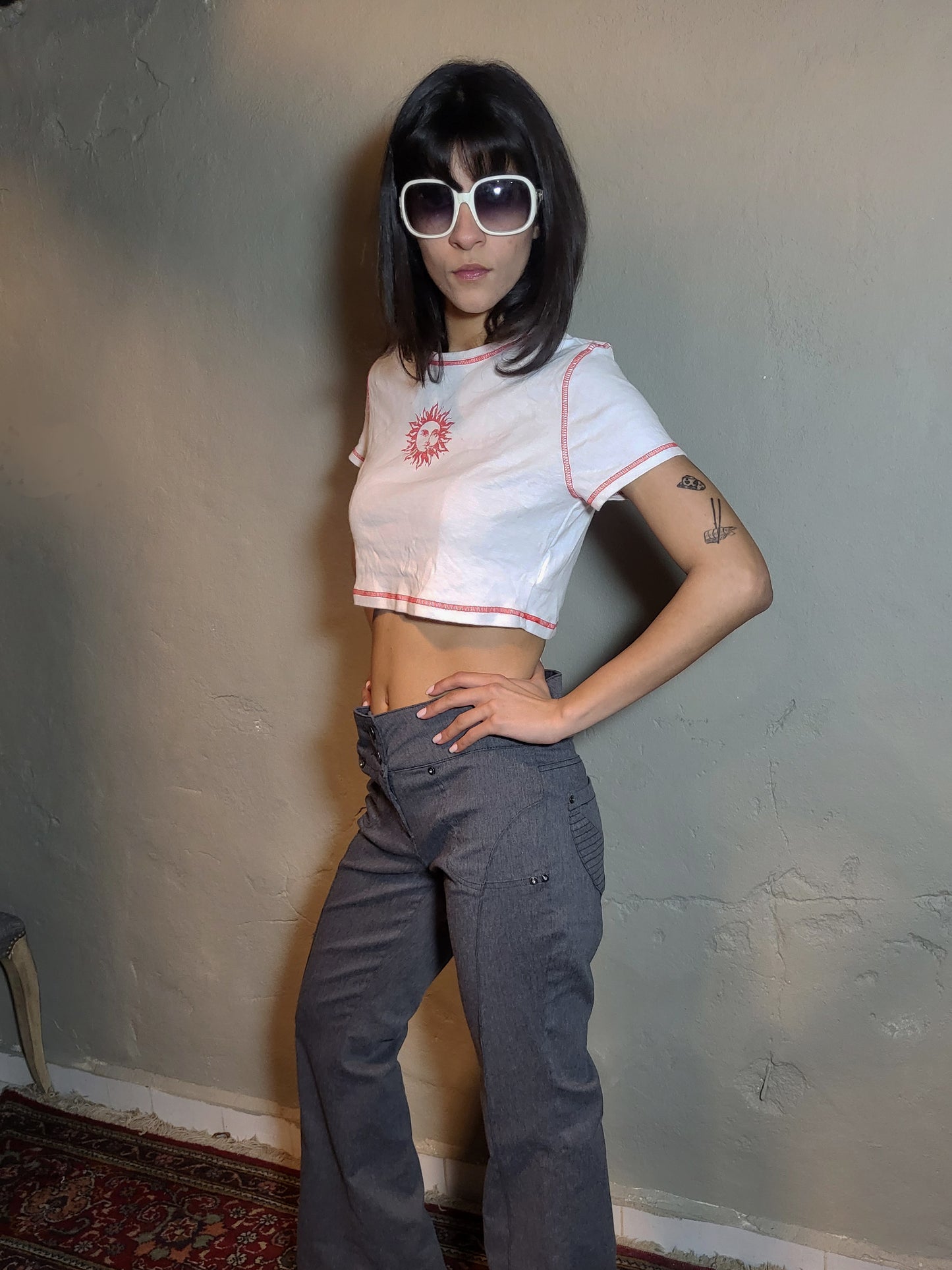 Vintage Sun Graphic Cropped Baby Tee