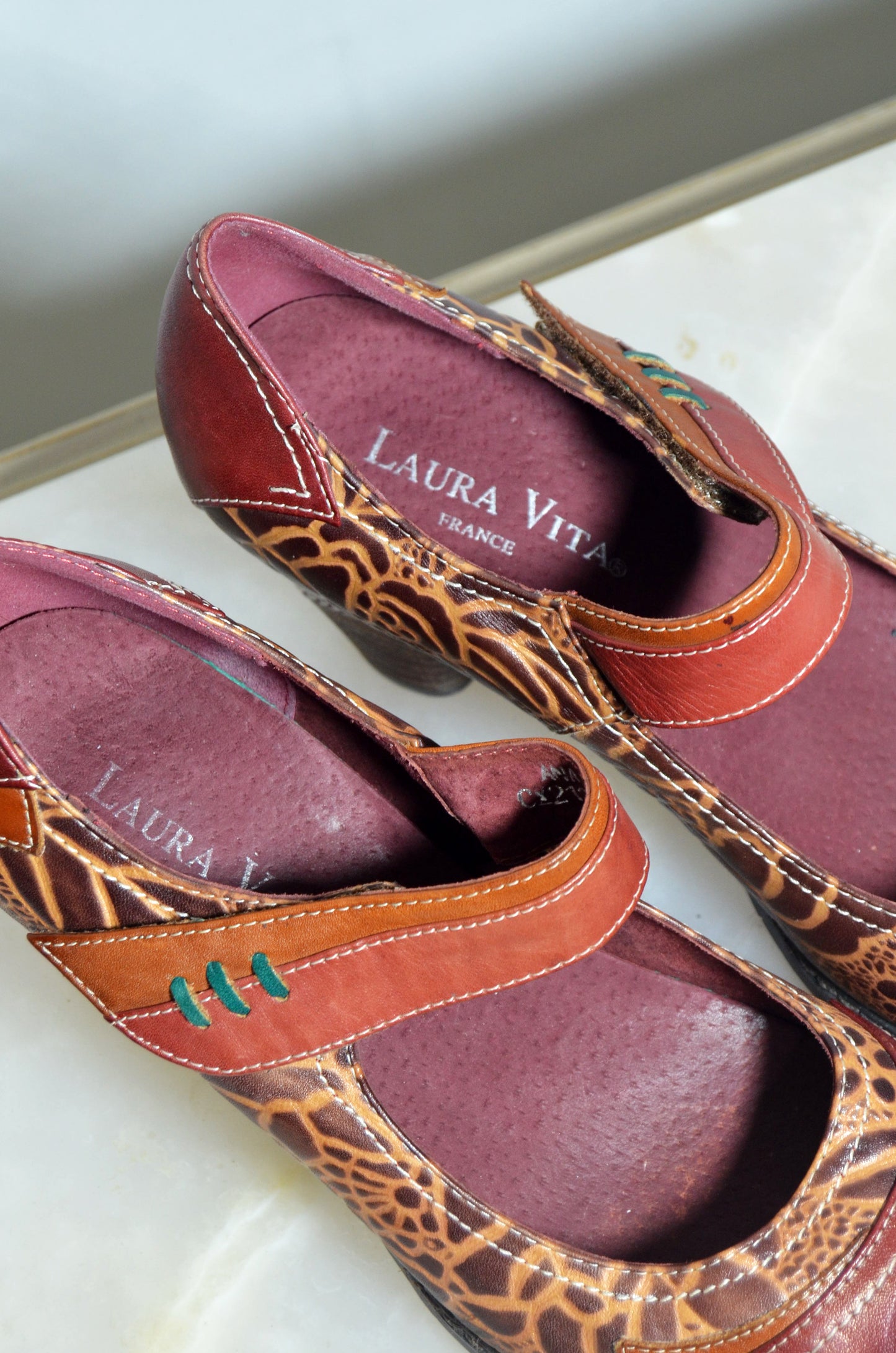 "Laura Vita Paris" Vintage Leather Patterned Heels