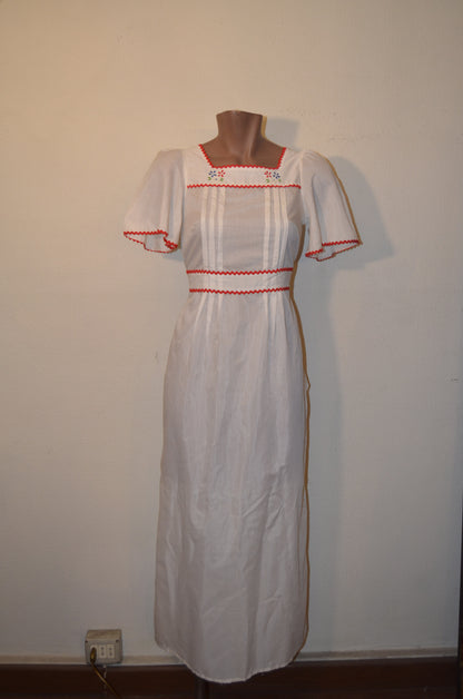 White Cotton Maxi Night Gown with some Embroideries