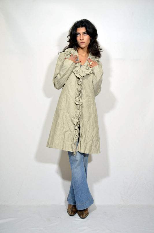 "Rinascimento" Beige Ruffled Straight Coat