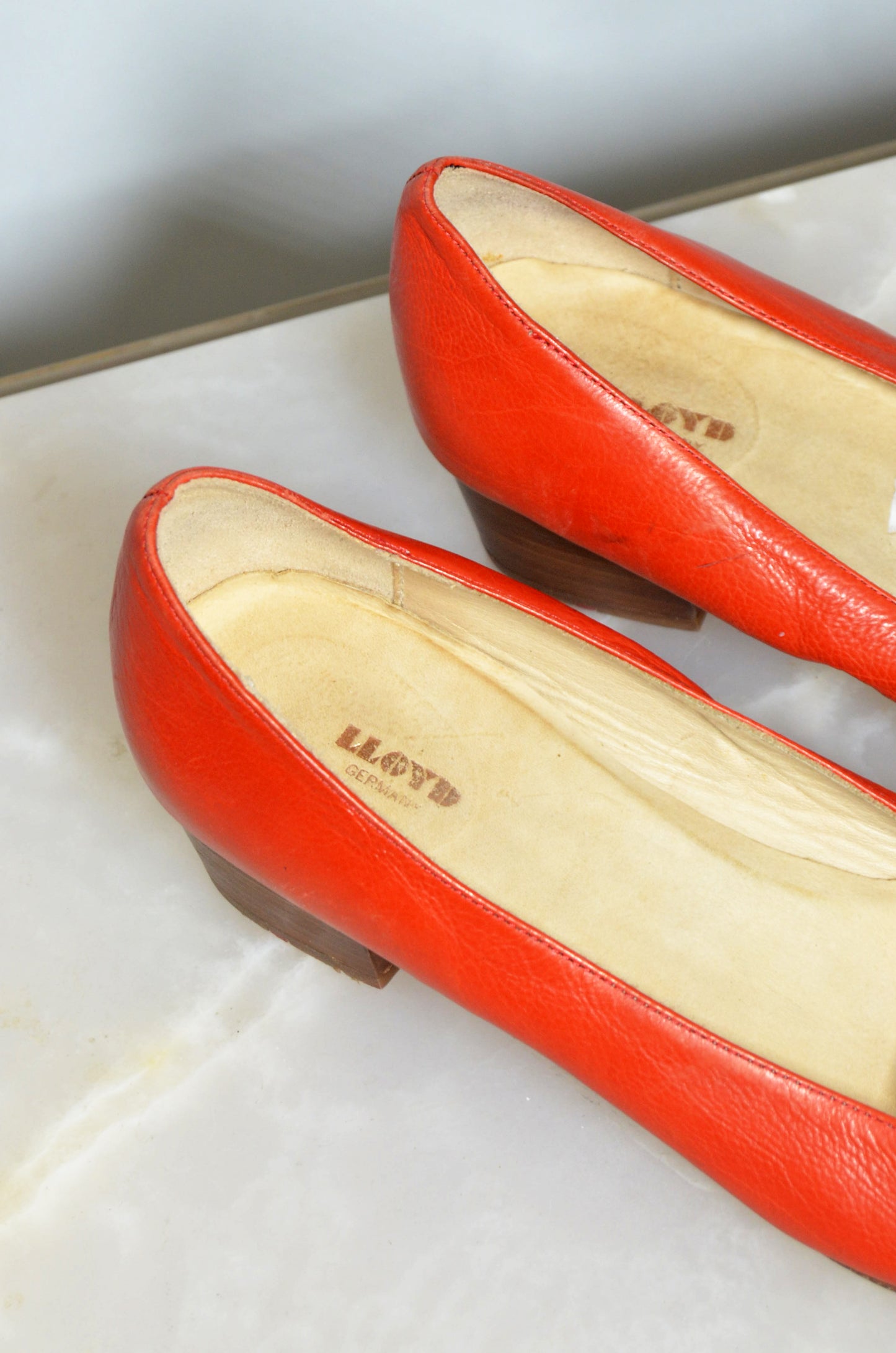 "Lloyd" Orange Leather Pointed Toe Heels