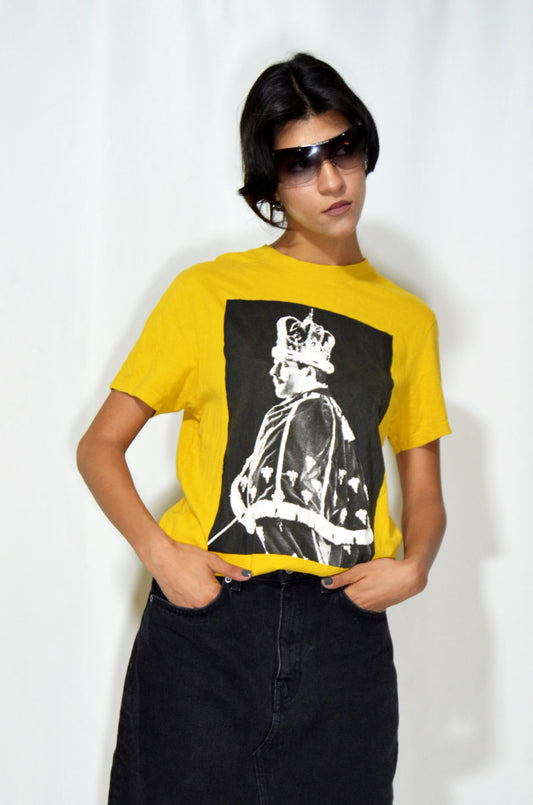 "Springfield X Queen merch" Yellow Vintage Illustrated T-shirt