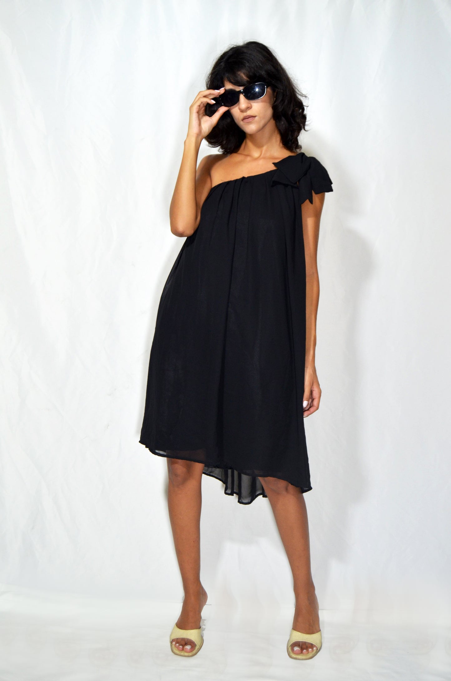 Vintage Black Chiffon One-Shoulder Bow Dress