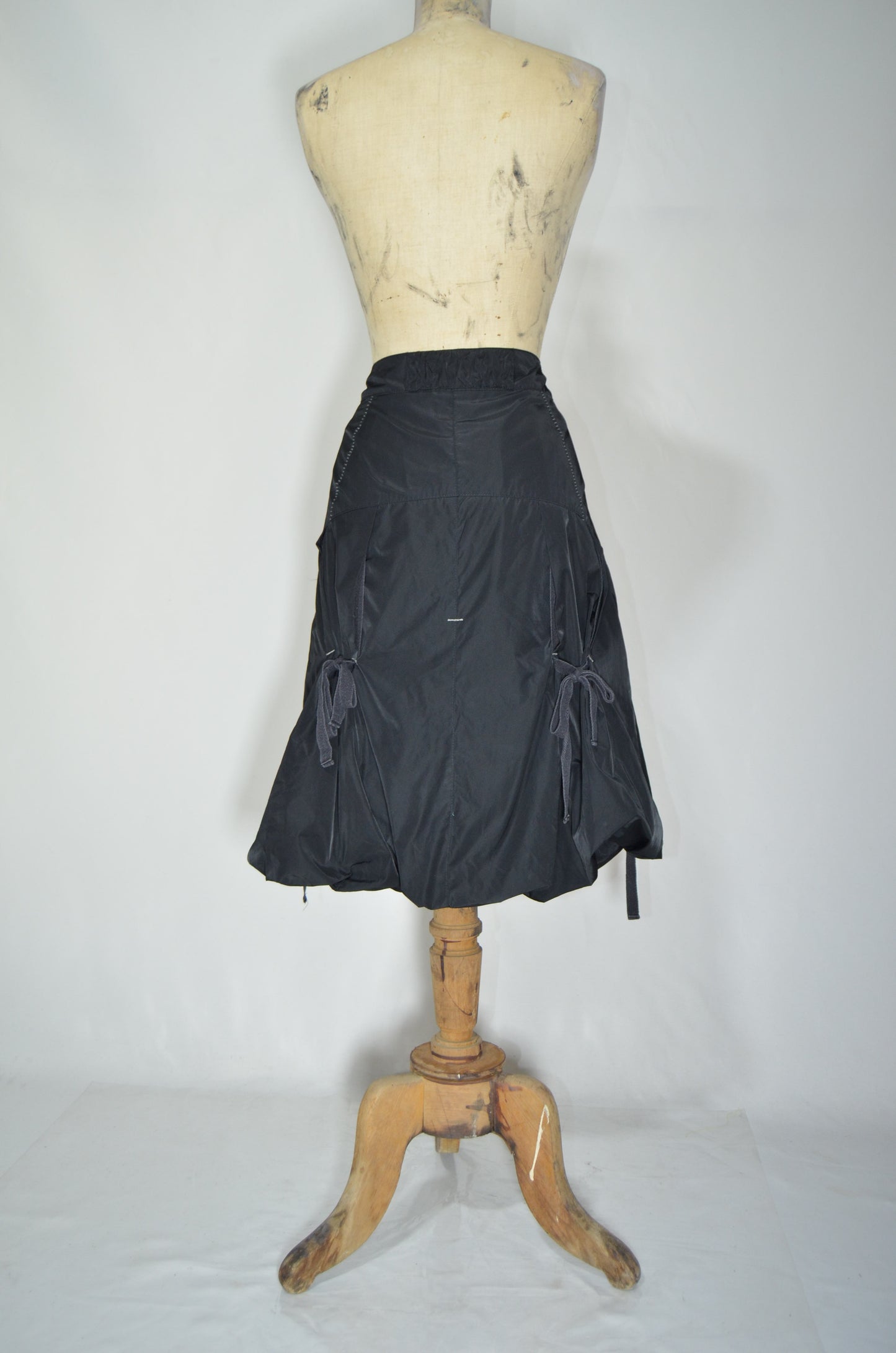 Black Ruffled Puffy Midi Skirt