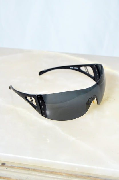 Vintage POLICE Shield Sunglasses — Black