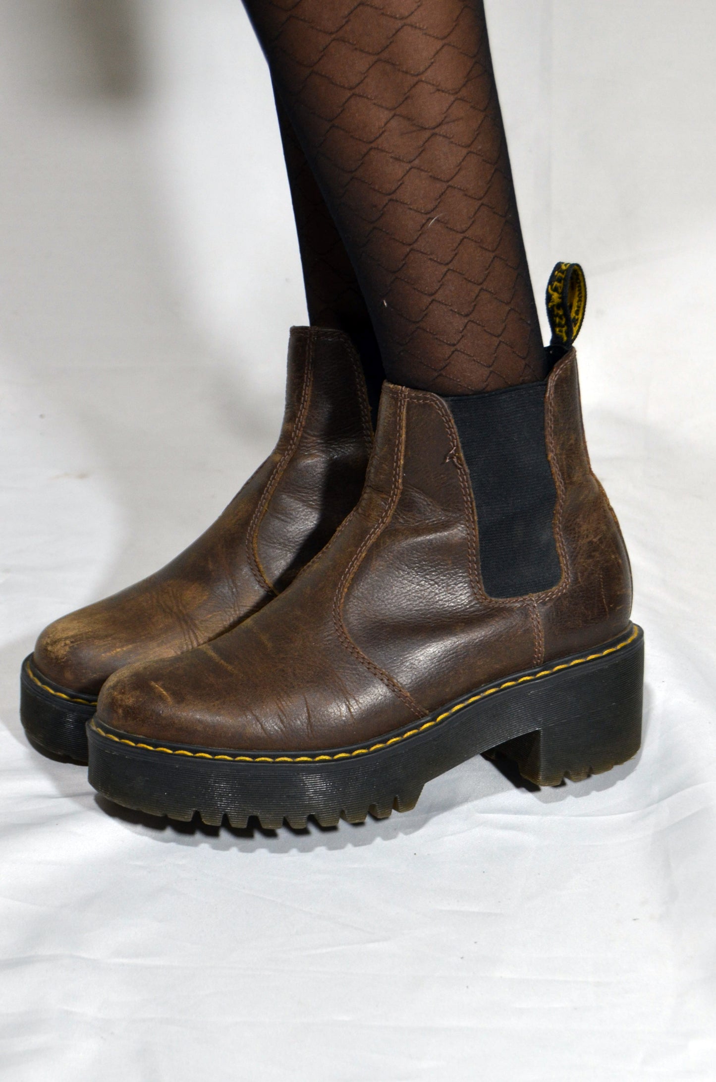 "Dr. Martens" Brown Leather Vintage Boots