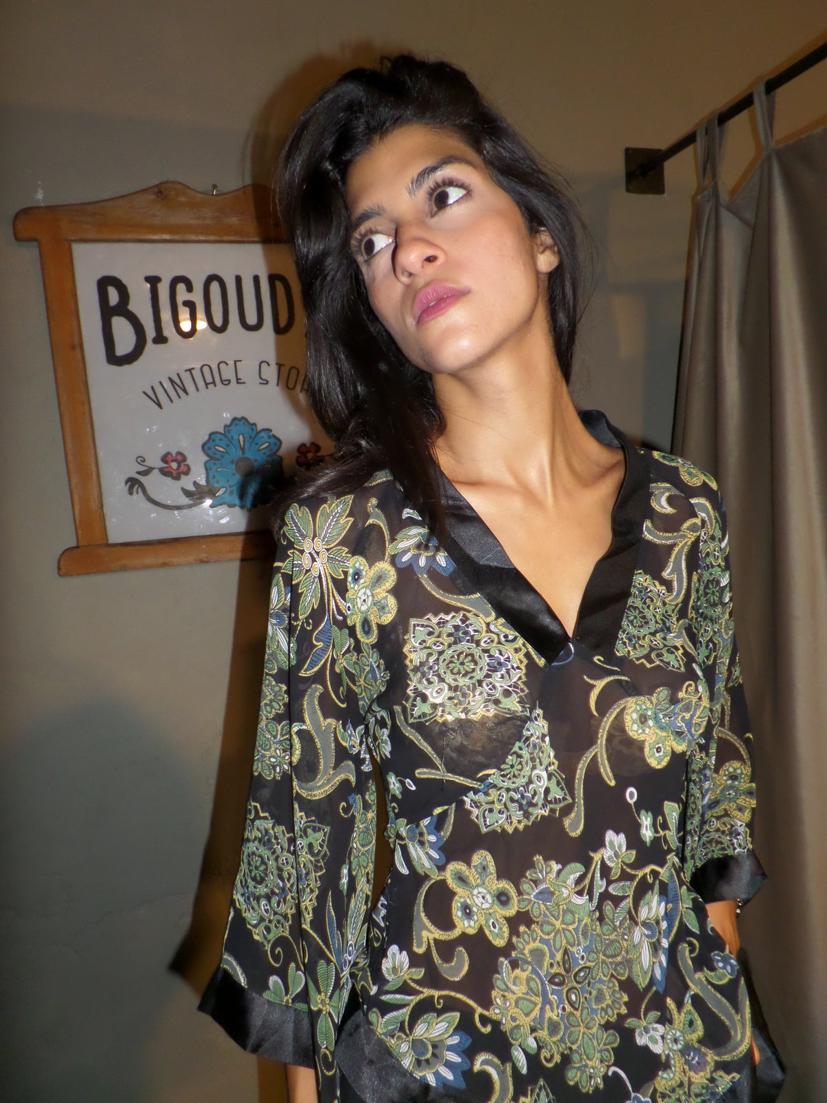 Flowy Patterned Long Sleeve Top